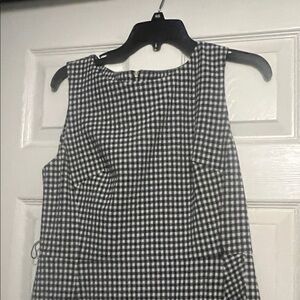Women’s black and White dress,calvin klein brand.Z:12.